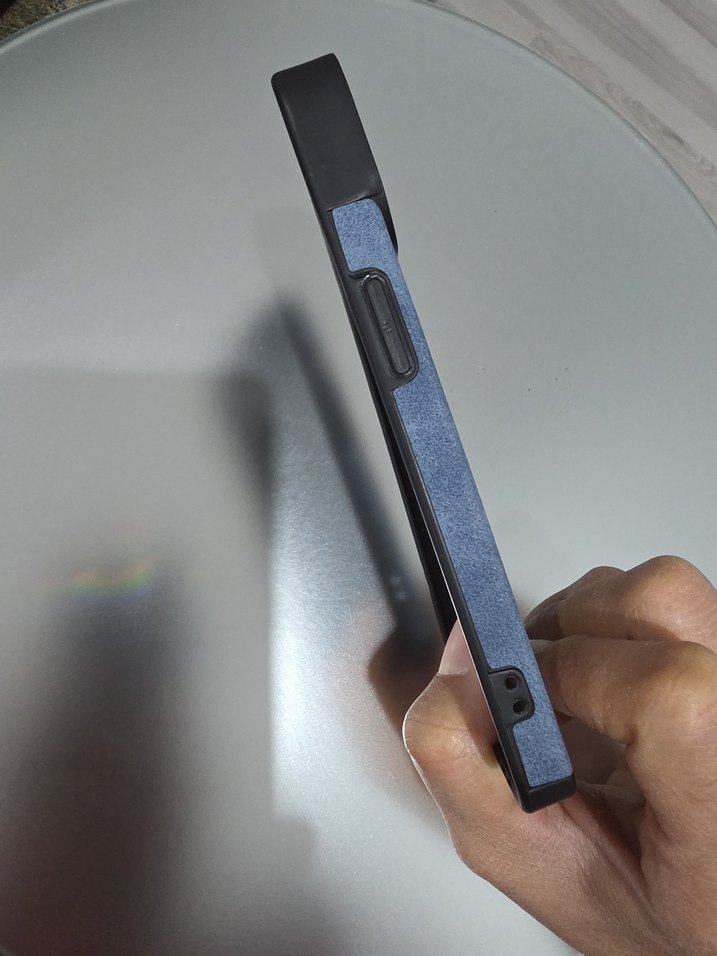 Mavi Kadife Görünümlü Telefon Kılıfı - Görsel 4