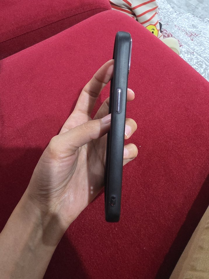 İphone Siyah Parlak Street Wear Telefon Kılıfı - Görsel 2