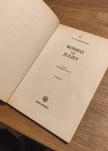 William Shakespeare - Romeo ve Juliet - Görsel 3