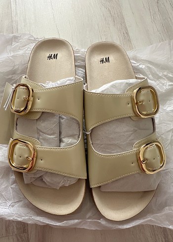 H&M Tokalı Kadın Terlik