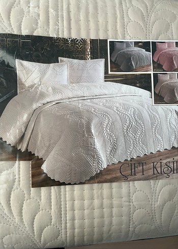 Bej Nakışlı Çift Kişilik Yatak Örtüsü - Görsel 2