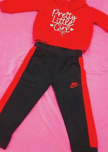 Kız Çocuk Kırmızı Baskılı Sweatshirt ve Siyah Eşofman