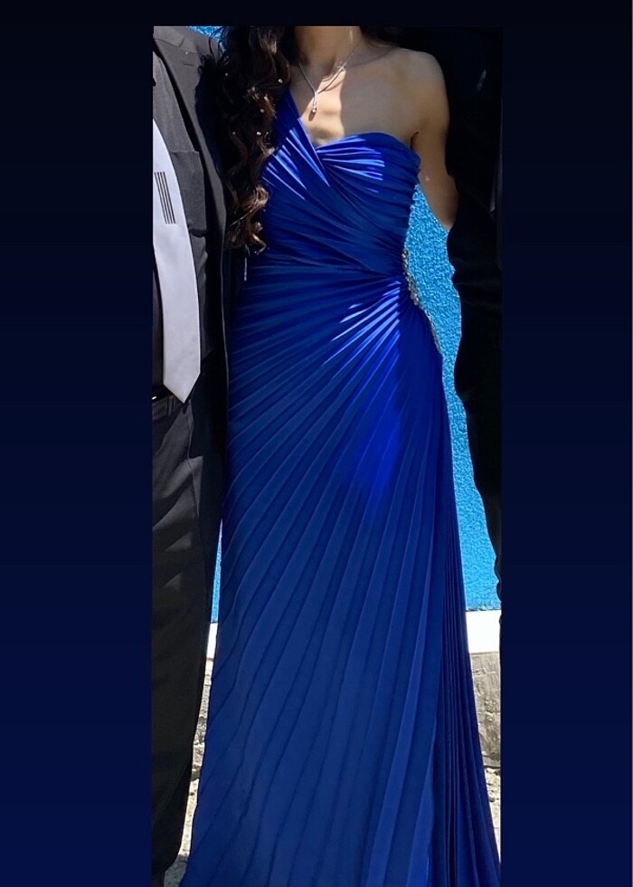 36 beden mavi yırtmaçlı elbise - Görsel 3