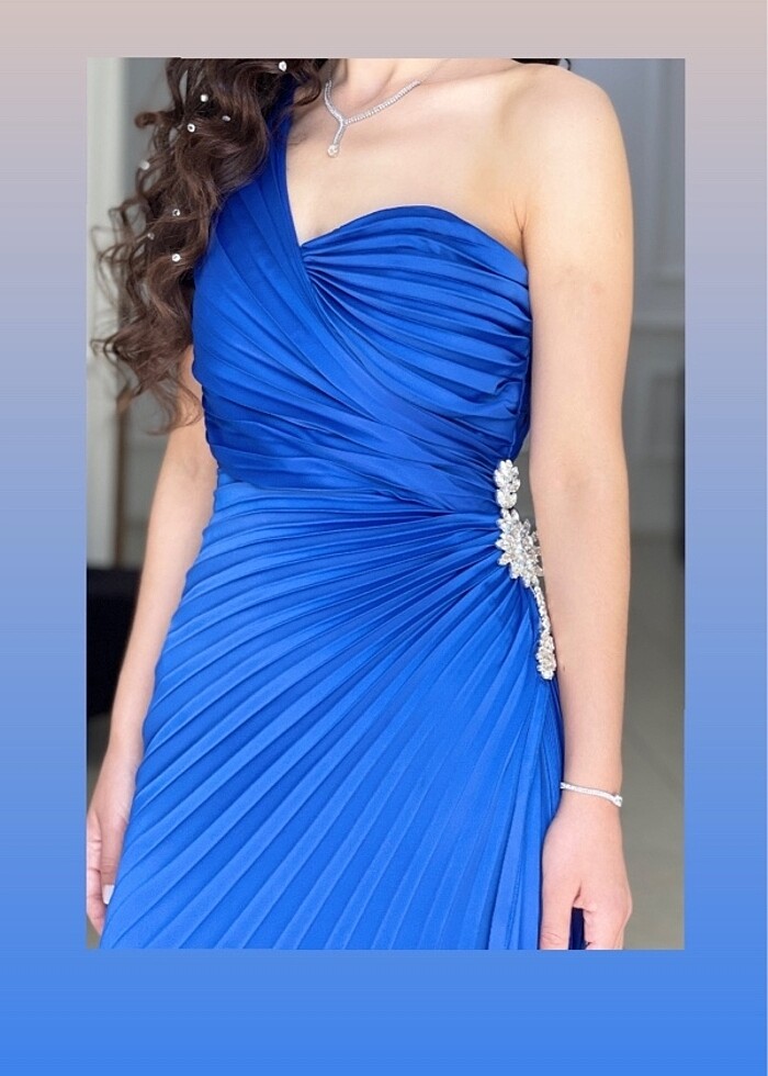 36 beden mavi yırtmaçlı elbise - Görsel 2