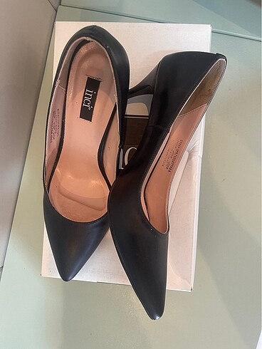inci İnci stiletto