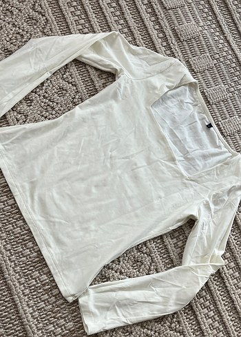 Beyaz V Yaka Uzun Kollu - Görsel 2