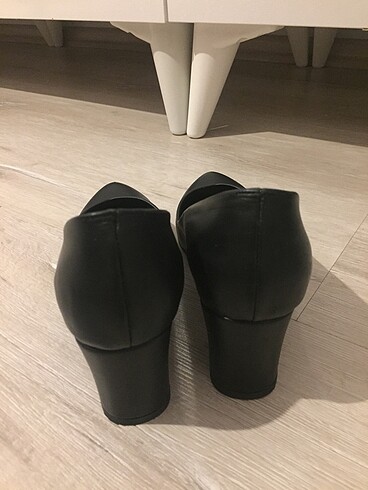 38 Beden Topuklu ayakkabı