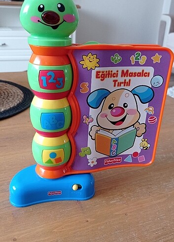 Eğitici masalcı tırtıl