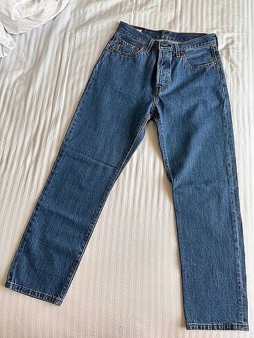 28 Beden Levi?s 501 crop mavi jean