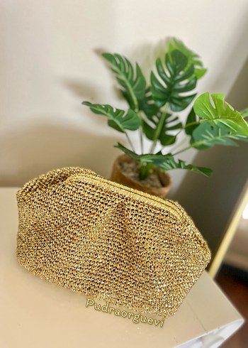 Altın Renkli Örgü Kadın Clutch Çanta