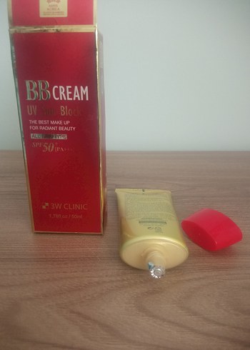 3W Clinic Shiny Burgundy BB Krem - Görsel 2