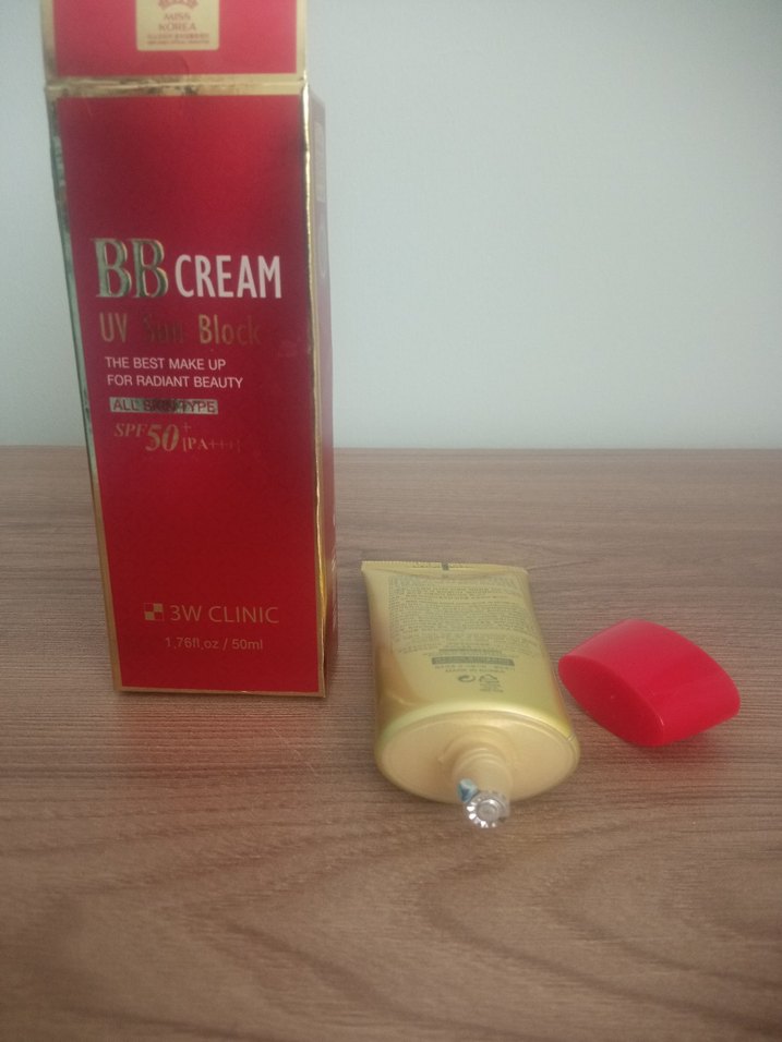 3W Clinic Shiny Burgundy BB Krem - Görsel 2