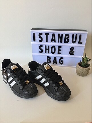 Siyah Beyaz Çizgi Super Star Modeli