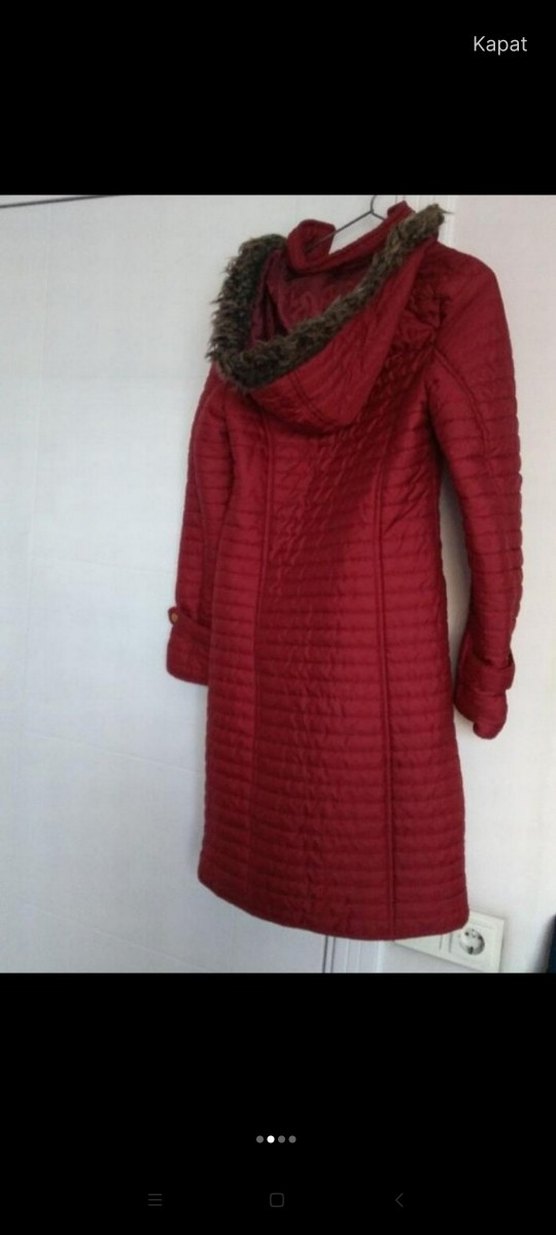 Bordo Düğmeli Uzun Kadın Kışlık Mont - Görsel 2