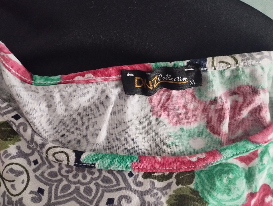 Çiçek Desenli Uzun Kollu Triko Bluz - Görsel 3