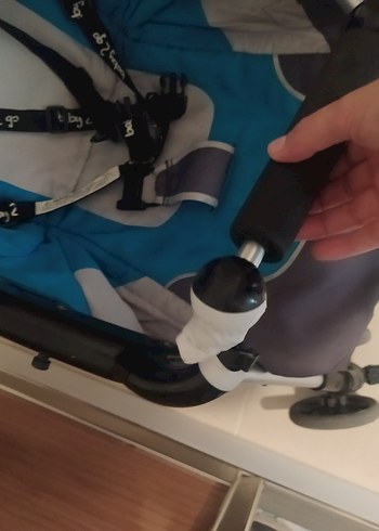 9- 36 kg Beden Gri ve Mavi Bebek Arabası