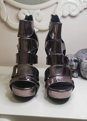 37,5 Beden çeşitli Renk ORJİNAL STEVE MADDEN TOPUKLU AYAKKABI