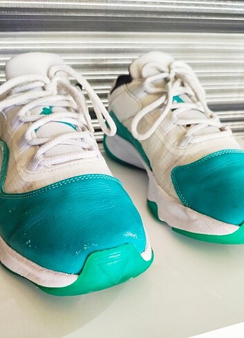 38,5 Beden çeşitli Renk ORJİNAL NİKE AIR JORDON SNAKERS