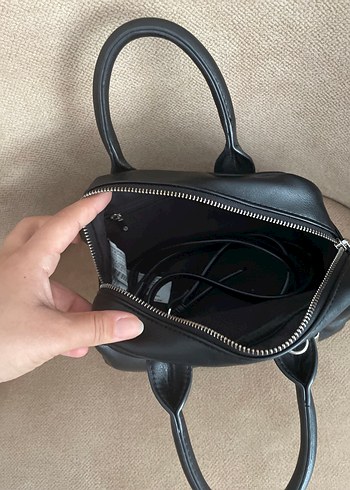 Beden siyah Renk Stradivarius fiyonklu Siyah Deri Kadın Çanta
