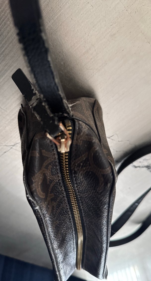 Kahverengi Desenli CK Deri Kadın Çapraz Çanta - Görsel 4