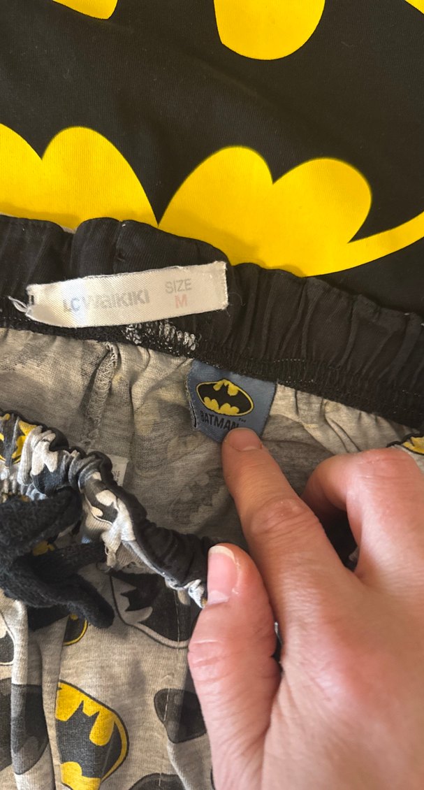 Batman Baskılı Kısa Kollu Erkek Pijama Takımı - Görsel 3