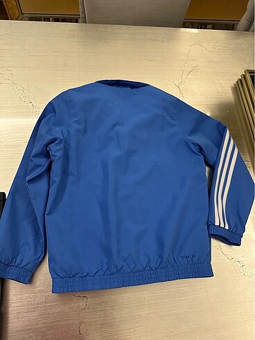 Mavi ve lacivert renkli eşofman takımı - Görsel 8