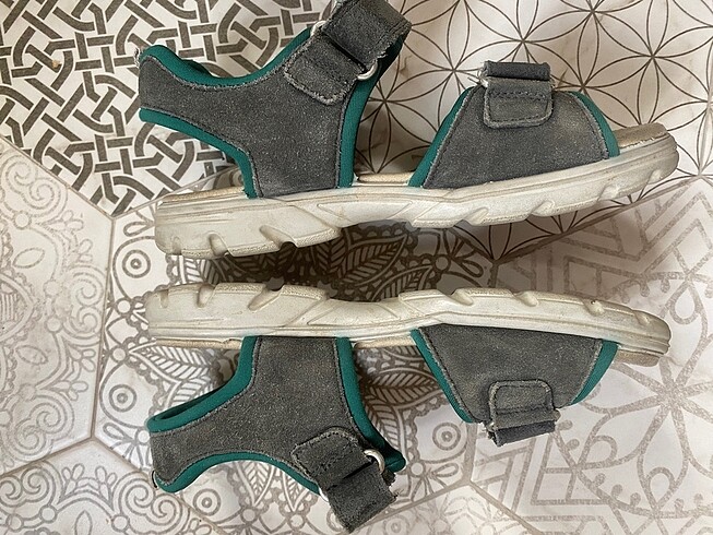 Süperfit sandalet sağlam hiç yırtığı yok - Görsel 2