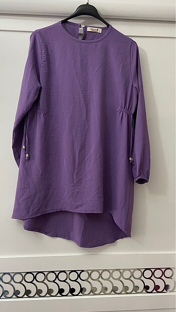 Lila Tunik