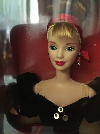 Beden Barbie Winter Splendor