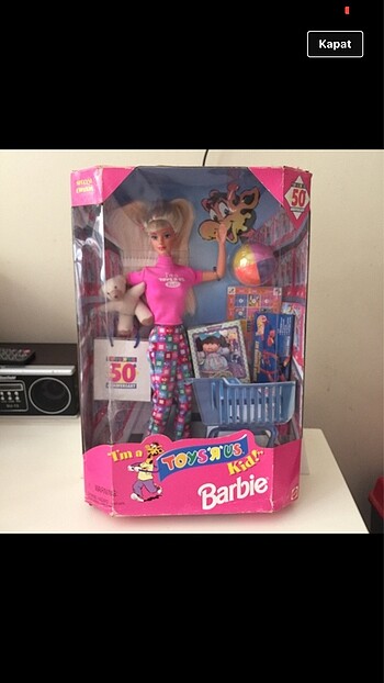 Barbie Toys R us Kid
