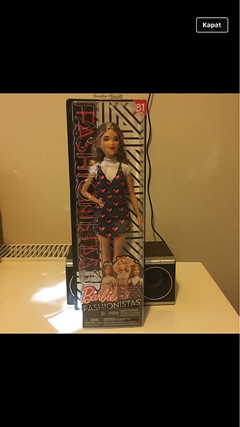 Barbie Fashionistas 81