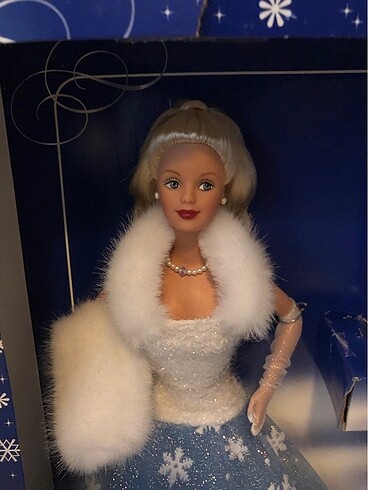 Beden Barbie Snow Sensation