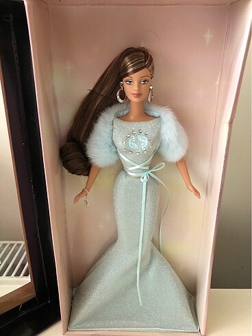 Beden Barbie Collector Zodiac Pisces