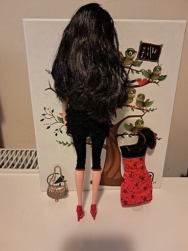 Beden Barbie Life in Dreamhouse Raquelle