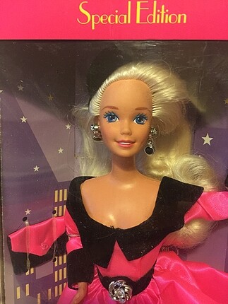 Beden SATILDI - Barbie Steppin Out