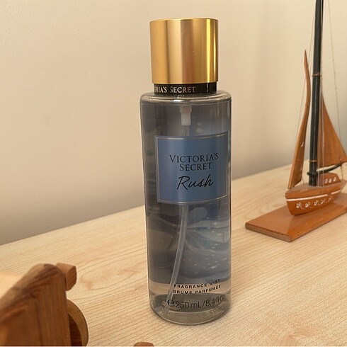 Victoria?s Secret Rush Vücut Spreyi