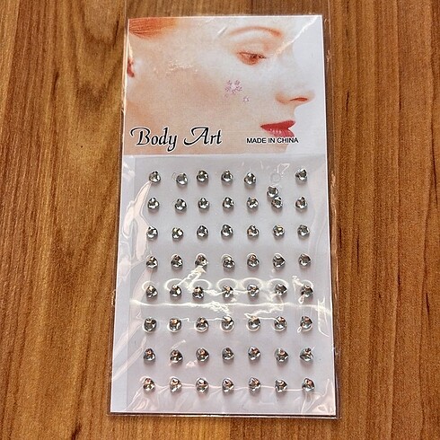 Sticker yüz ve vücut makyaj taşı