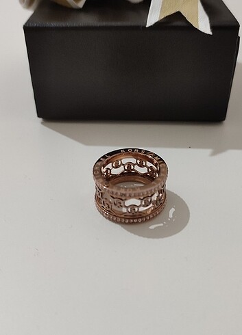 Beden Michael Kors Yüzük