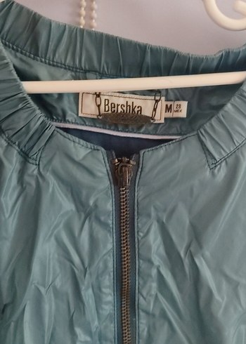 Yeşil Parlak Fermuarlı Kadın Ceket - Görsel 2