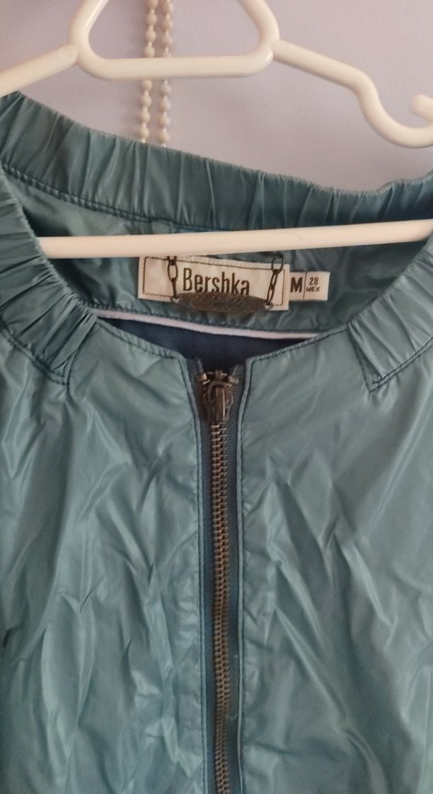 Yeşil Parlak Fermuarlı Kadın Ceket - Görsel 2