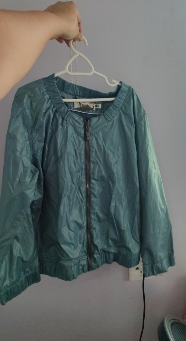 Yeşil Parlak Fermuarlı Kadın Ceket - Görsel 3