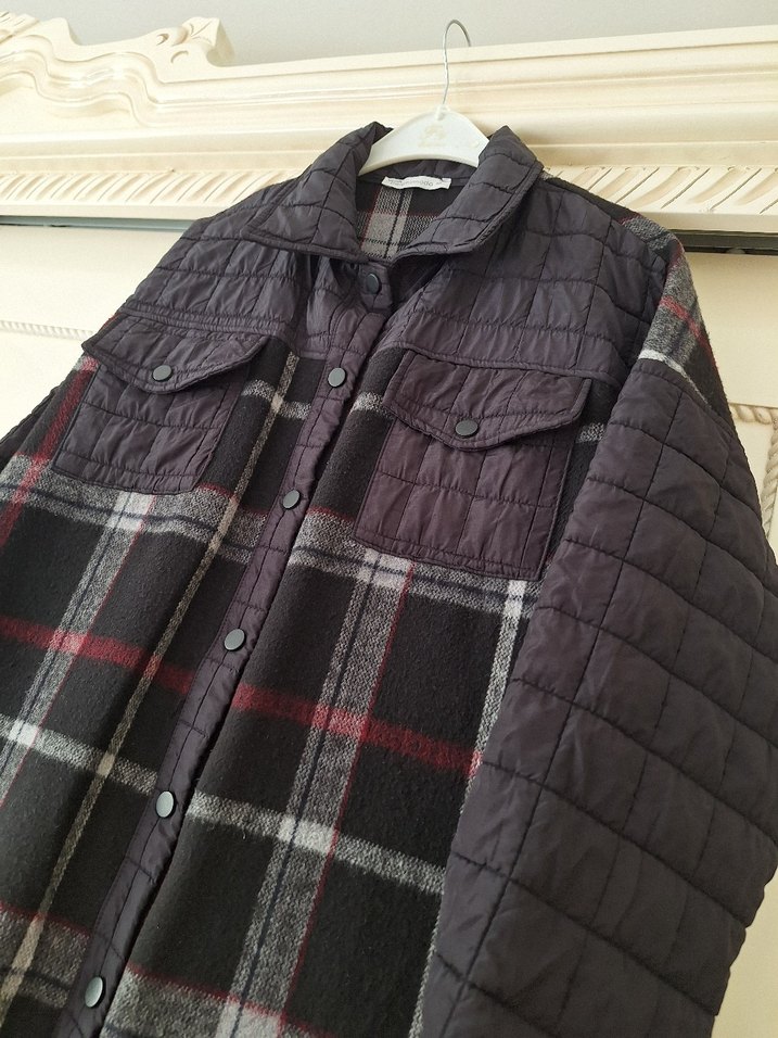 Ekose kapitoneli kap mont - Görsel 2