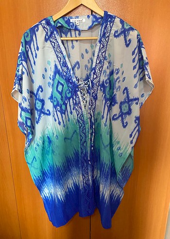 Boncuklu Batik Desenli Tunik Elbise