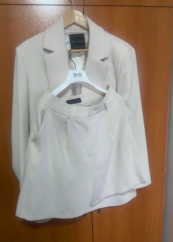 Zara Mathilda Kadin Mini Sort Blazer Ceket