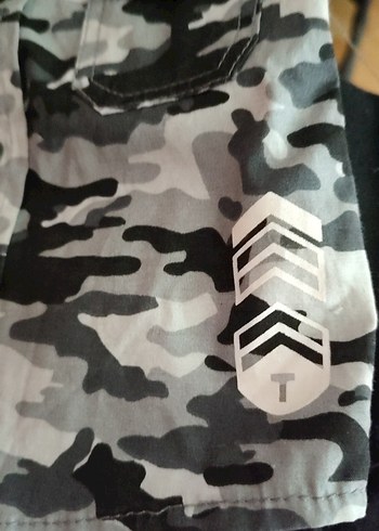 Gri Kamuflajlı Erkek Çocuk Uzun Kollu Gömlek - Görsel 5