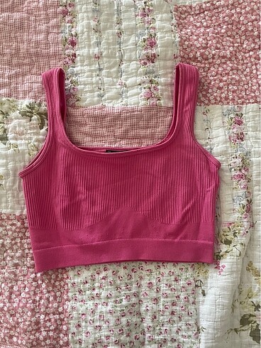 Dilvin crop top