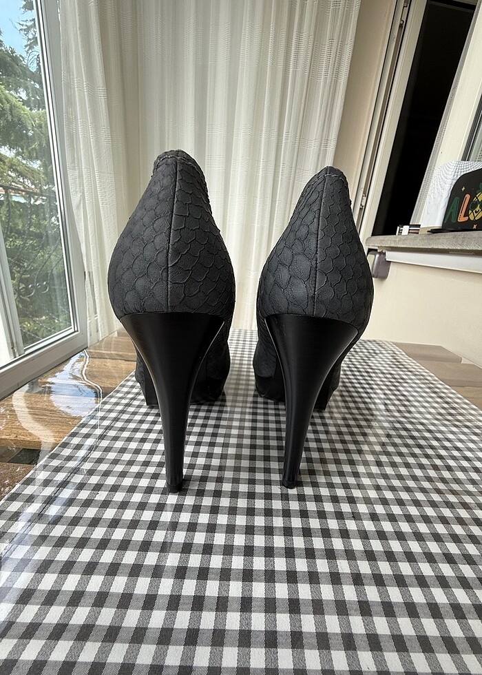 Platform topuklu ayakkabı - Görsel 2