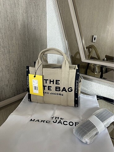 Marc Jacobs tote bag