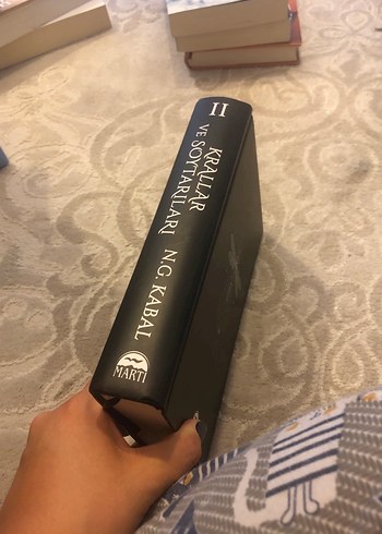 Krallar ve Soytarılar II - N.G. Kabal