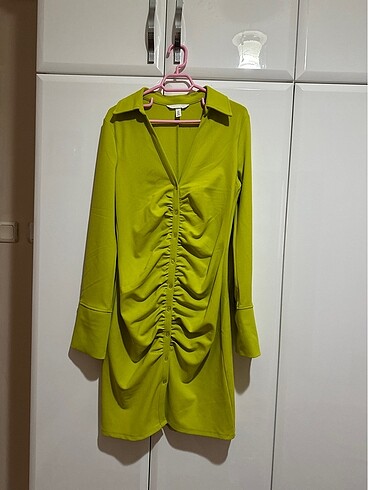H&M Fıstık Yeşili Uzun Kollu Kısa Elbise